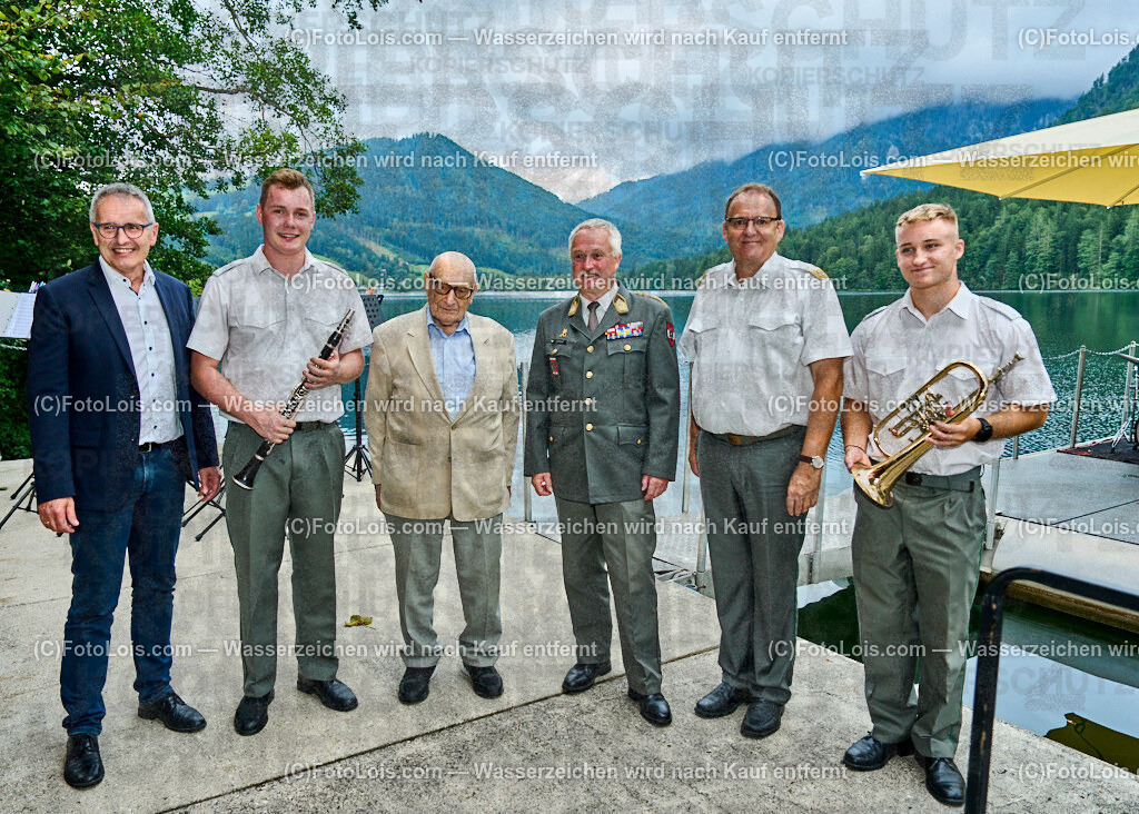 ALP1189_XXXX-Chopin-Festival_Ausklang | (C)FotoLois.com, Alois Spandl. XXXX. Chopin-Festival in der Kartause Gaming, musikalischer AUSKLANG auf der Seebühne Lunz mit dem Blasorchester der Miltärmusik Niederösterreich unter der Leitung von Oberst Adolf Obendrauf, So 18. August 2024.
