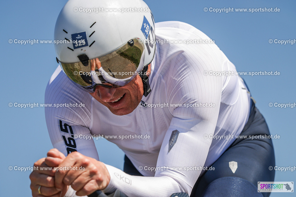 368A3050 | Neusiedlersee Radmarathon 2026@sportshot_your_pictrs #yourpictures#roadtowm2029 #nrm #neusiedlerseeradmarathon #neusiedlersee #neusiedlerseetourismus #burgenland #mörbisch #nrm26 #burgenlandtourismus #voglundco #poweredbyburgenlandtourismus #radsport #rad #marathon #ucigranfondo #visitburgenland #ucigranfondoworldseries