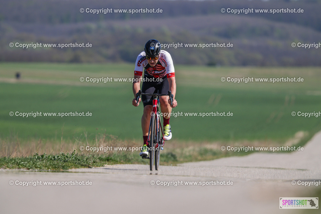 368A3369 | Neusiedlersee Radmarathon 2026@sportshot_your_pictrs #yourpictures#roadtowm2029 #nrm #neusiedlerseeradmarathon #neusiedlersee #neusiedlerseetourismus #burgenland #mörbisch #nrm26 #burgenlandtourismus #voglundco #poweredbyburgenlandtourismus #radsport #rad #marathon #ucigranfondo #visitburgenland #ucigranfondoworldseries