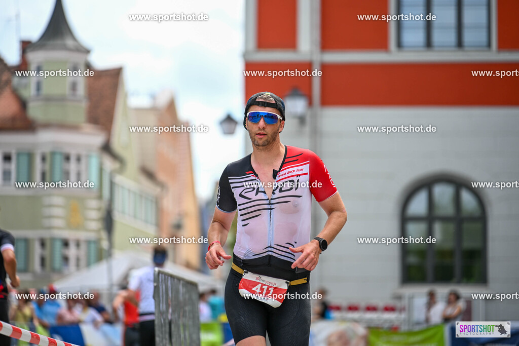 SZI_8425 | Stadttriathlon Erding 2025. #yourpictrs #sportshot_your_pictrs @Sportshotphotography #stadttriathlonerding Copyright: www.sportshot.de