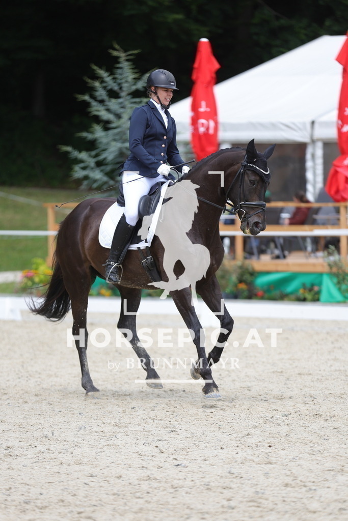 0P6A5227 | Willkommen bei Brunnmayr - Design & Fotografie – Ihrem Spezialisten für Reitturniere und Pferdeveranstaltungen in Oberösterreich, Salzburg und Bayern! Seit über 17 Jahren sind wir leidenschaftlich dabei.