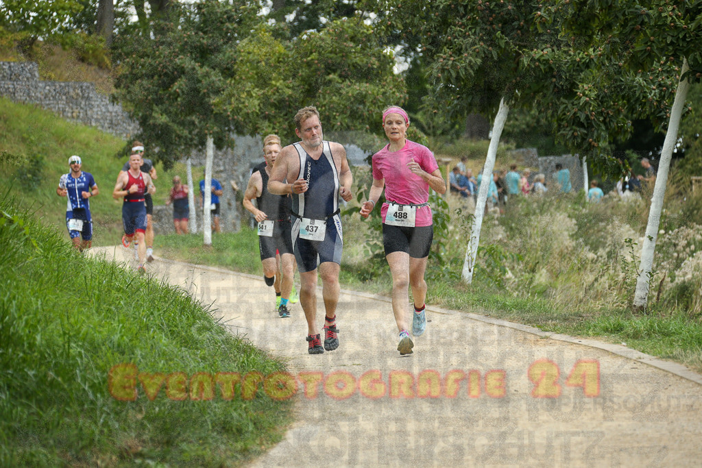 250824_1353_EX1_4122 | Sportfotografie im Rhein-Sieg Kreis, Köln, Bonn, NRW, Rheinland Pfalz, Hessen, etc. Unser Tätigkeitsfeld umfasst den Laufsport vom Volkslauf über den Marathon, Duathlon, Triathon bis zum Ultralauf wie Kölnpfad Ultra oder Schindertrail.