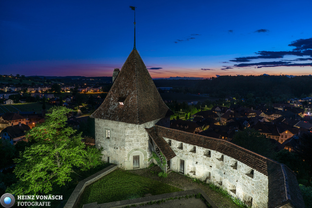 Alte_Architektur_0006 | Alle Bilder von Heinz Vonäsch Fotografie können alle zu günstigen Preisen gekauft werden! Download der Bilder, Ausdrucke, Postkarten, Tassen T-Shirts, Kalender, Alu- Dibond usw. - Realisiert mit Pictrs.com