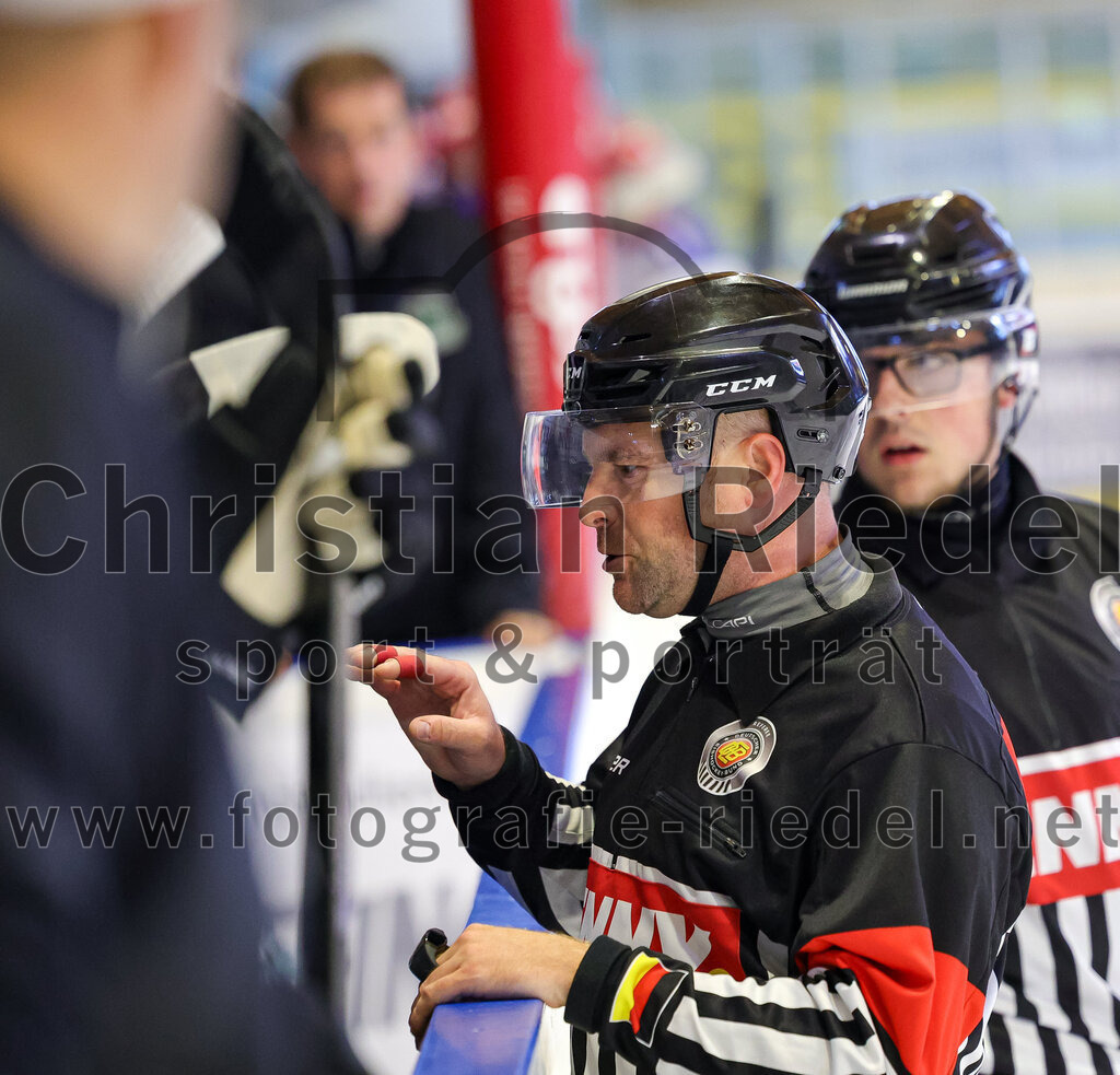 2025-09-14_073_TSV_Erding_gegen_EC_Peiting | Erding, Deutschland, 14.09.2025:Eishockey, Oberliga Süd 2025 / 2026, Testspiel, TSV Erding gegen EC Peiting, Endergebnis: 2:3Foto: Christian Riedel / fotografie-riedel.net