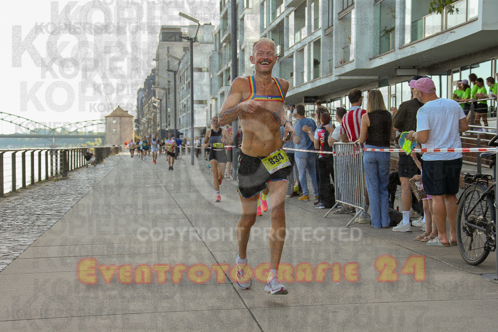 250920_1446_EX1_7496 | Sportfotografie im Rhein-Sieg Kreis, Köln, Bonn, NRW, Rheinland Pfalz, Hessen, etc. Unser Tätigkeitsfeld umfasst den Laufsport vom Volkslauf über den Marathon, Duathlon, Triathon bis zum Ultralauf wie Kölnpfad Ultra oder Schindertrail.
