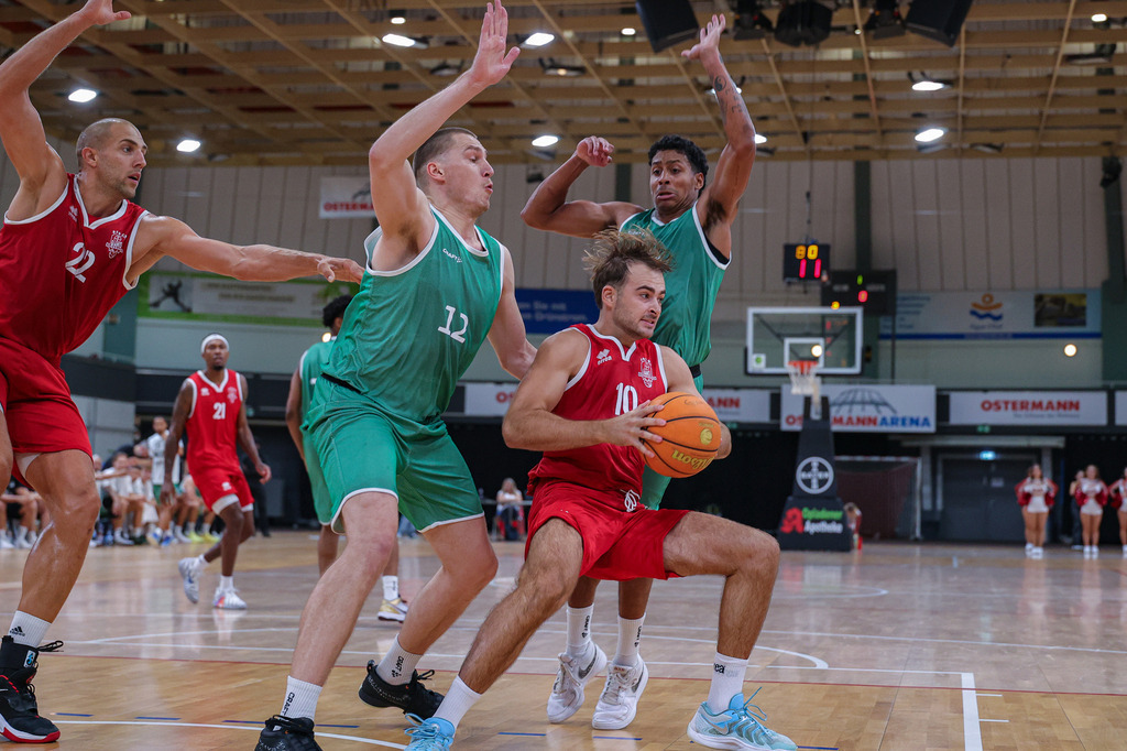 BAYER GIANTS vs VET-CONCEPT Gladiators Trier Test-29 | Fotos von Basketballspielen aus dem Raum NRW fotografiert von Gero Mueller-Laschet und Daniel Schaefer - Realisiert mit Pictrs.com