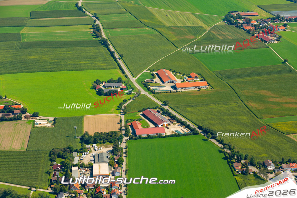 Das Luftbild zeigt :  Anzing - Die Luftaufnahme wurde 2024 vom UL-Flugzeug aus erstellt ( keine Drohne ) - Hochauflösende Luftaufnahme - Für grossformatige Ausdrucke geeignet. Die Geschenkidee !Mit Lizenz und Bildrechte bestellbar