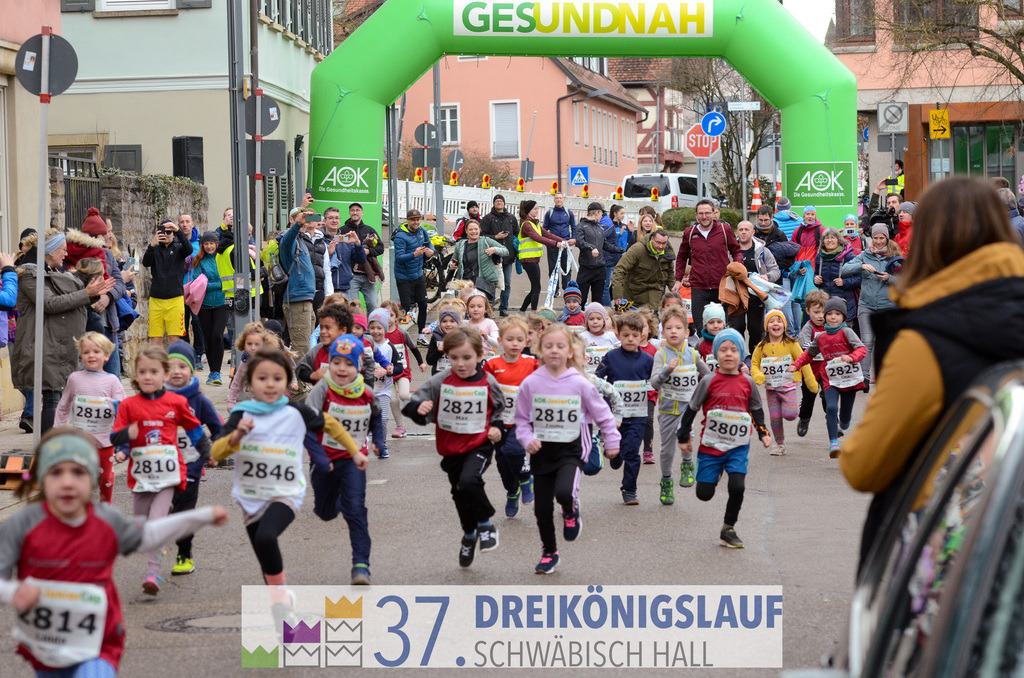 AOK JuniorCup 400m | 3Koenigslauf 2023 - Realisiert mit Pictrs.com