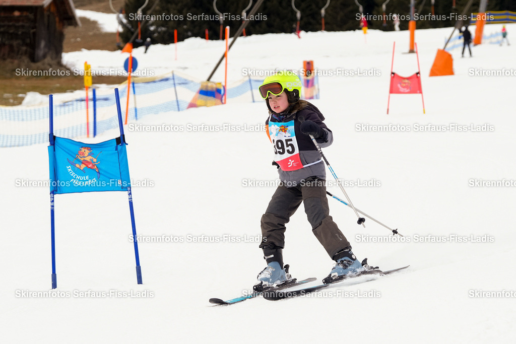 SRF_02.01.2026_0635 | Skirennfotos,Serfaus,Fiss,Ladis,Kinderskirennen,Winter,Tirol,Oberland,skirace,SFL,feelfree,weil wir's genießen,ski,Ski,skifahren,Sonnenplateau, - Realisiert mit Pictrs.com