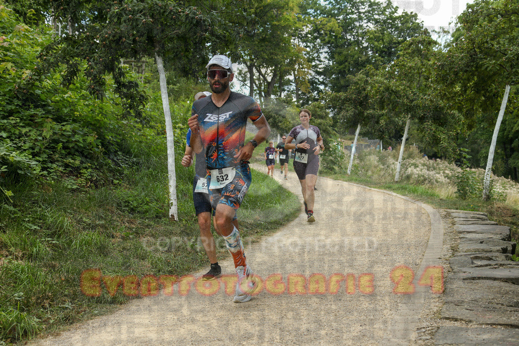 250824_1422_EX1_5984 | Sportfotografie im Rhein-Sieg Kreis, Köln, Bonn, NRW, Rheinland Pfalz, Hessen, etc. Unser Tätigkeitsfeld umfasst den Laufsport vom Volkslauf über den Marathon, Duathlon, Triathon bis zum Ultralauf wie Kölnpfad Ultra oder Schindertrail.