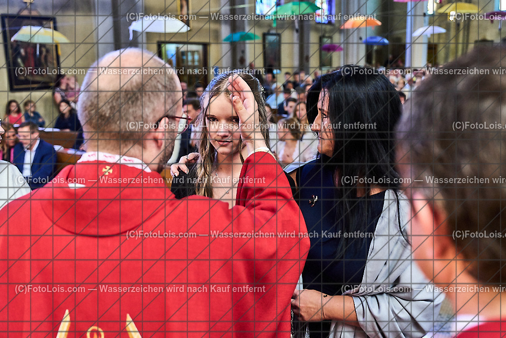 ALP0856_PfarrFirmung Wieselburg_Firmvorgang | (C)FotoLois.com, Alois Spandl, Firmung in der Pfarrkirche Wieselburg mit Generalvikar Dr. Christoph Weiss, Dechant Pfarrer Daniel Kostrzycki und Monignore Franz Dammerer, Sa 15. Juni 2024.