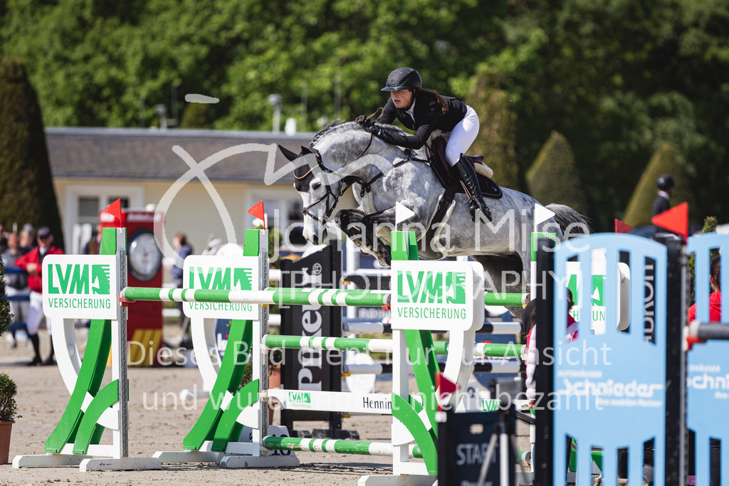 260509_PfSpTa_14_Youngster-S1-402 | Deine schönsten Turniermomente als professionelle Fotos! Entdecke hochwertige Pferdesport-Fotografie im Online-Shop. Jetzt Fotos finden & bestellen!