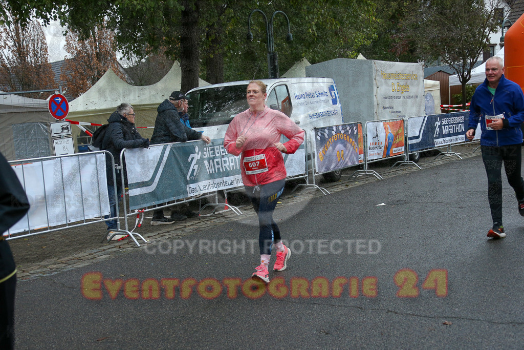 251130_1145_EX1_8697 | Sportfotografie im Rhein-Sieg Kreis, Köln, Bonn, NRW, Rheinland Pfalz, Hessen, etc. Unser Tätigkeitsfeld umfasst den Laufsport vom Volkslauf über den Marathon, Duathlon, Triathon bis zum Ultralauf wie Kölnpfad Ultra oder Schindertrail.
