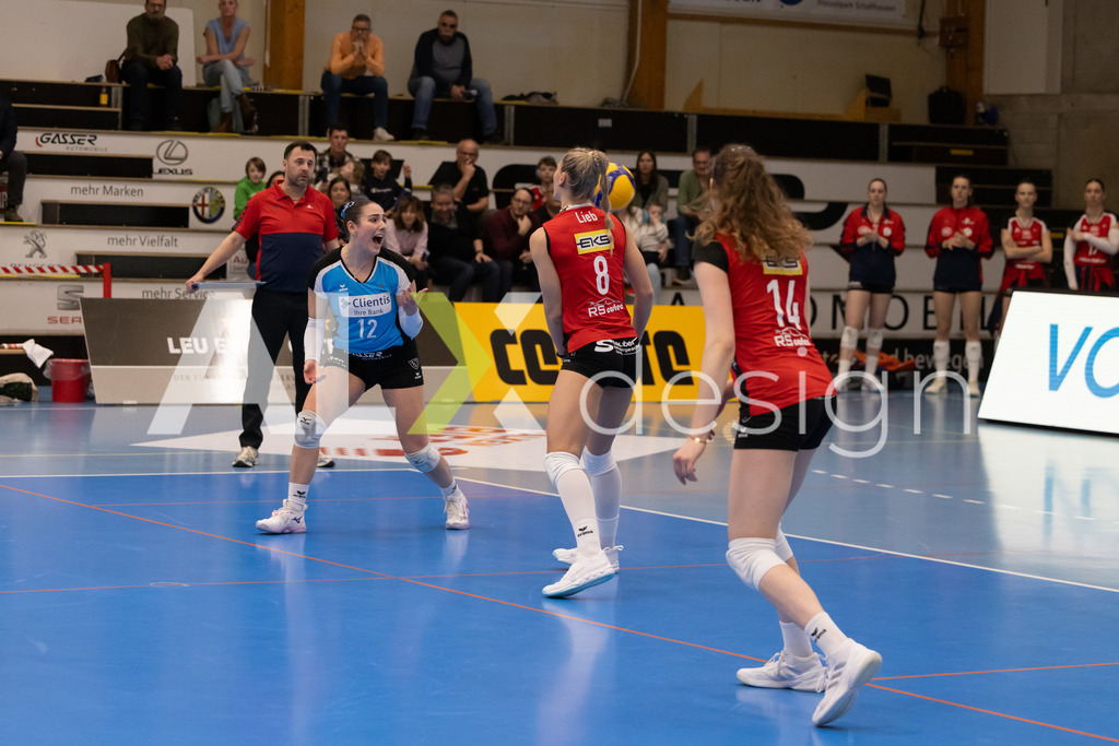 Volleyball I Frauen I Saison 2025-2026 I Volleyball NLA | Women I 1/2 Finals I  VC Kanti Schaffhausen - Sm'Aesch Pfeffingen I 07.03.2026 | Hochwertige Sportfotos kaufen & lizenzieren für Medien, Vereine, Agenturen & Sportler:innen. Entdecke professionelle Sportfotografie im Bildshop von Alexander Franzen. - Realisiert mit Pictrs.com