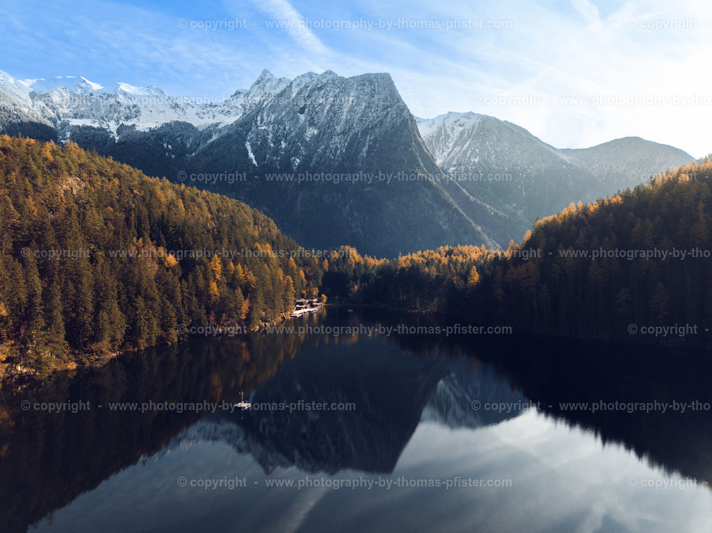 Piburger See Ötztal Herbst copyright  Thomas Pfister-1 | PHOTOGRAPHY BY THOMAS PFISTER