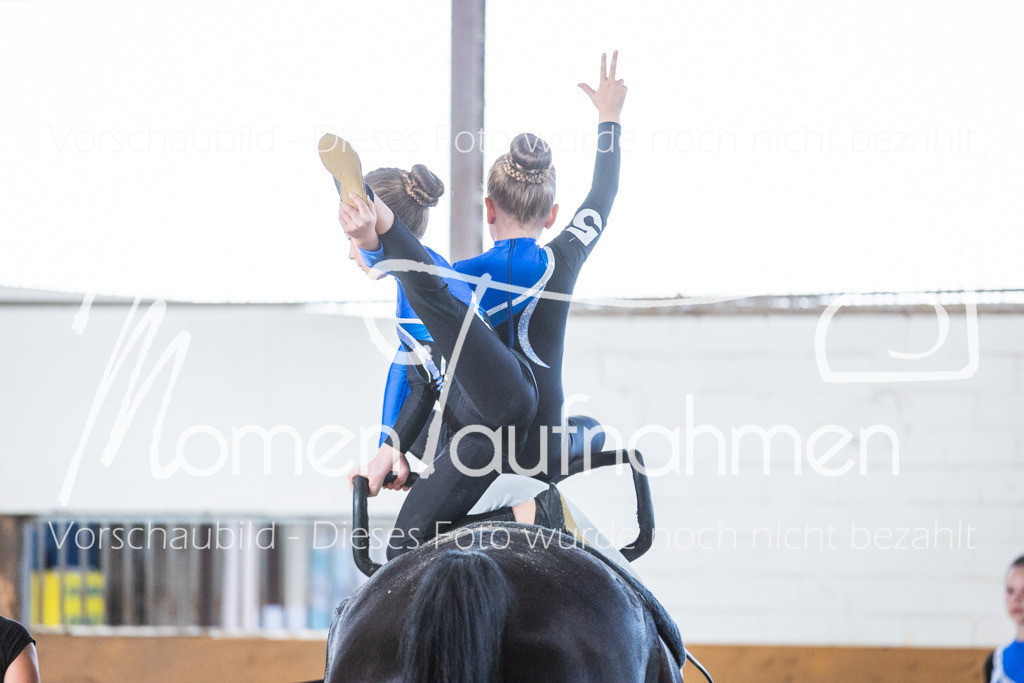 SS-Maxi-091 | MomenTaufnahmen Pferdesportfotos