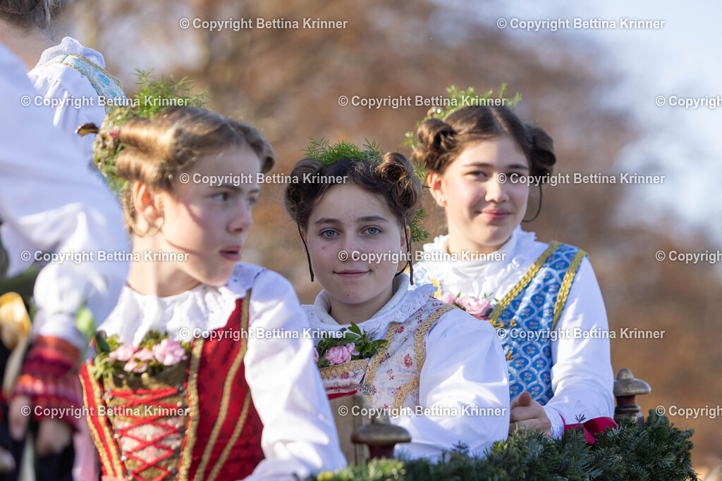 LBT24-1011 | foto-bettina-krinner - Realisiert mit Pictrs.com