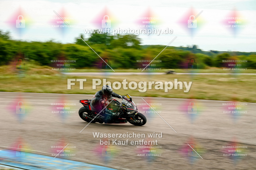 Chambley Juli-1132 | Hier findet Ihr Bilder von Touristenfahrten auf der Nürburgring Nordschleife oder von anderen Veranstaltungen die ich besucht habe. Viel Spass beim Durch Schauen 