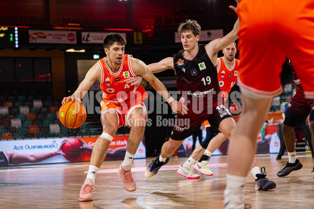 Basketball I Herren I Saison 2025-2026 I ProB Nord I 21. Spieltag I Rasta Vechta II - Iserlohn Kangaroos I 3040 | Ivan Volf (44, RASTA Vechta II) - Realisiert mit Pictrs.com