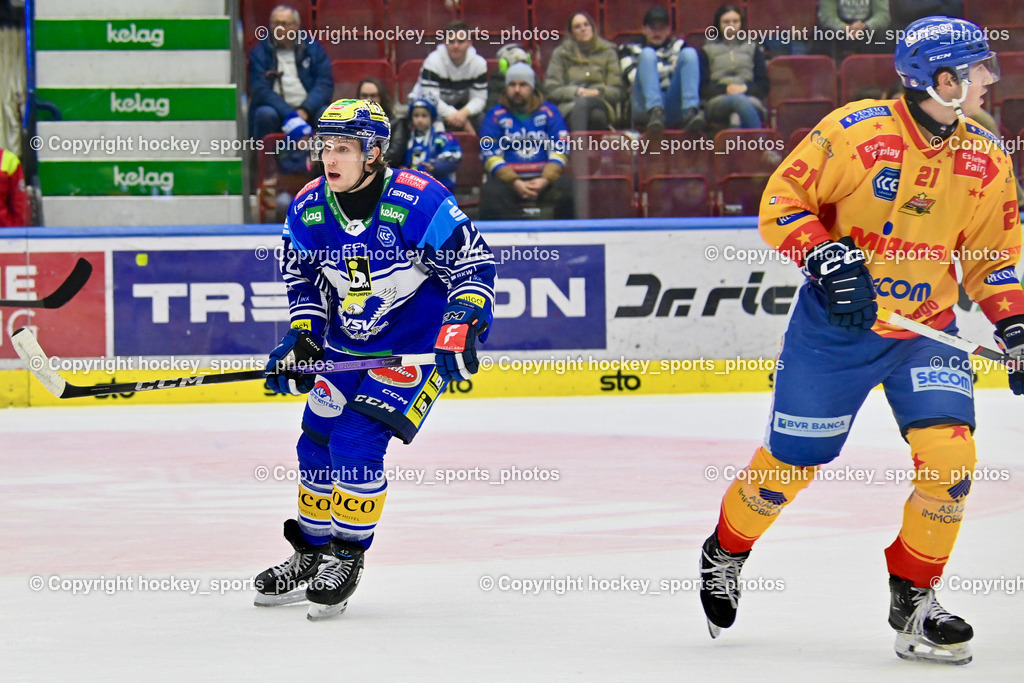EC IDM Wärmepumpen VSV vs. MIGROSS SUPERMERCATI ASIAGO HOCKEY | #42 LANZINGER Benjamin EC VSV, #21 Gennaro Matteo Vittorio J ASIAGO HOCKEY, EC IDM Wärmepumpen VSV vs. MIGROSS SUPERMERCATI ASIAGO HOCKEY, EC IDM Wärmepumpen VSV vs. MIGROSS SUPERMERCATI ASIAGO HOCKEY am 03.11.2024 in Villach (Stadthalle Villach), Austria, (Photo by Bernd Stefan)