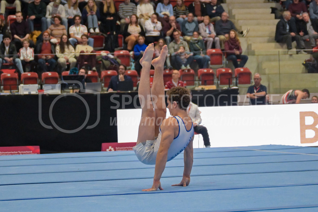 Schweizer Meisterschaften Kunstturnen Mannschaften Männer (A) - 22. November 2025 | Schweizer Meisterschaften Kunstturnen Mannschaften Männer (A)AXA Arena, WinterthurBild: Sportfotografie Markus Aeschimann | www.markus-aeschimann.ch - Realisiert mit Pictrs.com