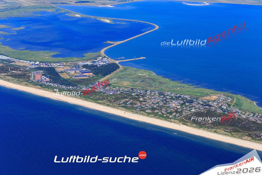 Die Luftbildaufnahme Rantum - Sylt wurde 2018 mittels Flugzeug (keine Drohne) erstellt. Perfekte Schärfe und Druck- Auflösung- Garantiert!