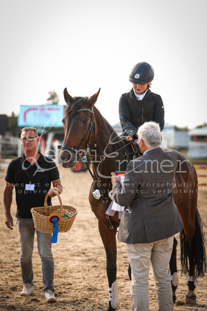 01.FrSpE00370 | Leoni Ertmer Photography - Realisiert mit Pictrs.com