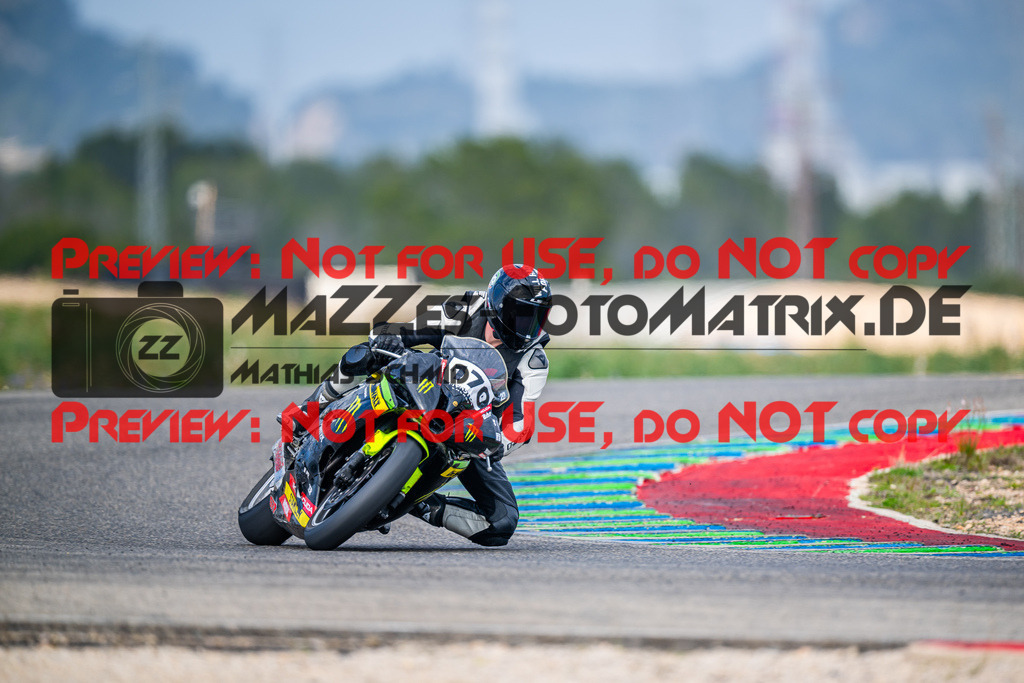 MaZZes_Fotomatrix_20260319_6007705_7245 | ENDURANCE