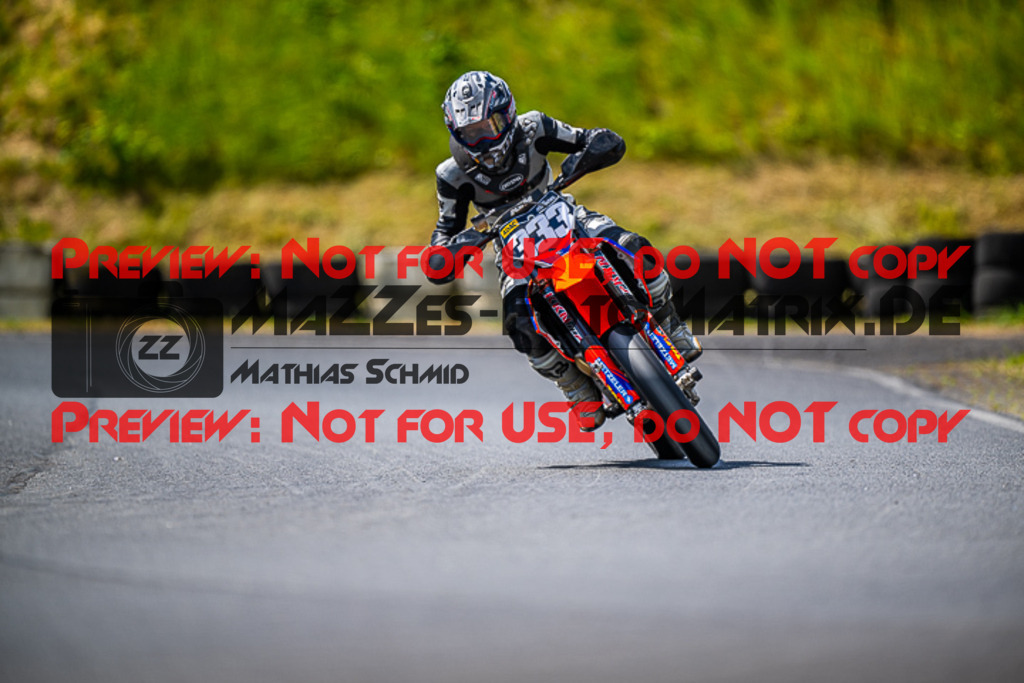 MaZZes_FotoMatrix_220528_9919 | Fotograf Mathias Schmid
Sportfotograf,
Eventfotograf,
Hochzeitsfotograf,
Portraitfotograf