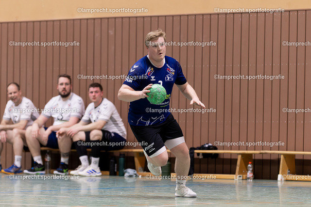 Handball I Herren I Saison 2025-2026 I SHSE Manfred-Frank-Pokal I Viertelfinale I HSG Kalkberg 06 II - HSG Kalkberg 06 087 | Jannick Swoboda (7, HSG Kalkberg 06) - Realisiert mit Pictrs.com