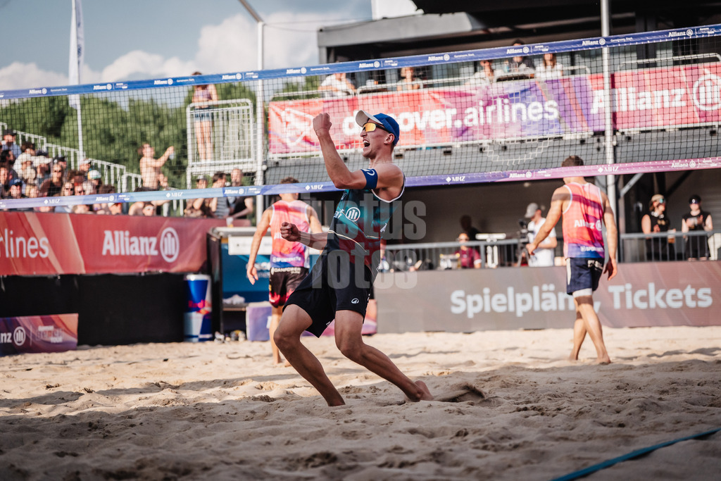 Beachvolleyball | Männer | Allianz German Beach Tour 2025 | Tourstop Hamburg | 31.05.2025 | Momme Lorenz jubelt