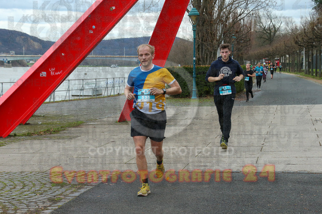 221231_1205_EX1_0351 | Sportfotografie im Rhein-Sieg Kreis, Köln, Bonn, NRW, Rheinland Pfalz, Hessen, etc. Unser Tätigkeitsfeld umfasst den Laufsport vom Volkslauf über den Marathon, Duathlon, Triathon bis zum Ultralauf wie Kölnpfad Ultra oder Schindertrail.