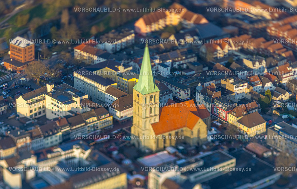 Hamm241201275 | ACHTUNG Fotos mit durch Tilttechnik objektivseits erzeugter partieller Unschärfe, Luftbild, evang. Pauluskirche in der Innenstadt, Mitte, Hamm, Ruhrgebiet, Nordrhein-Westfalen, Deutschland