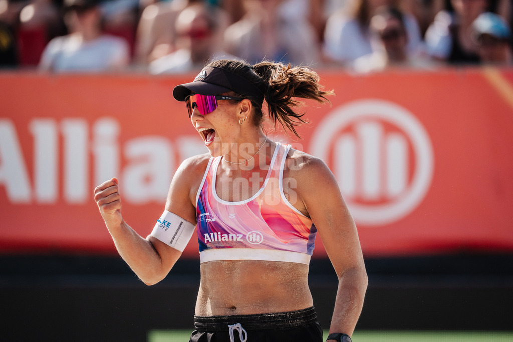 Beachvolleyball | Frauen | Allianz German Beach Tour 2025 | Tourstop Bremen | 14.06.2025 | Leonie Klinke jubelt
