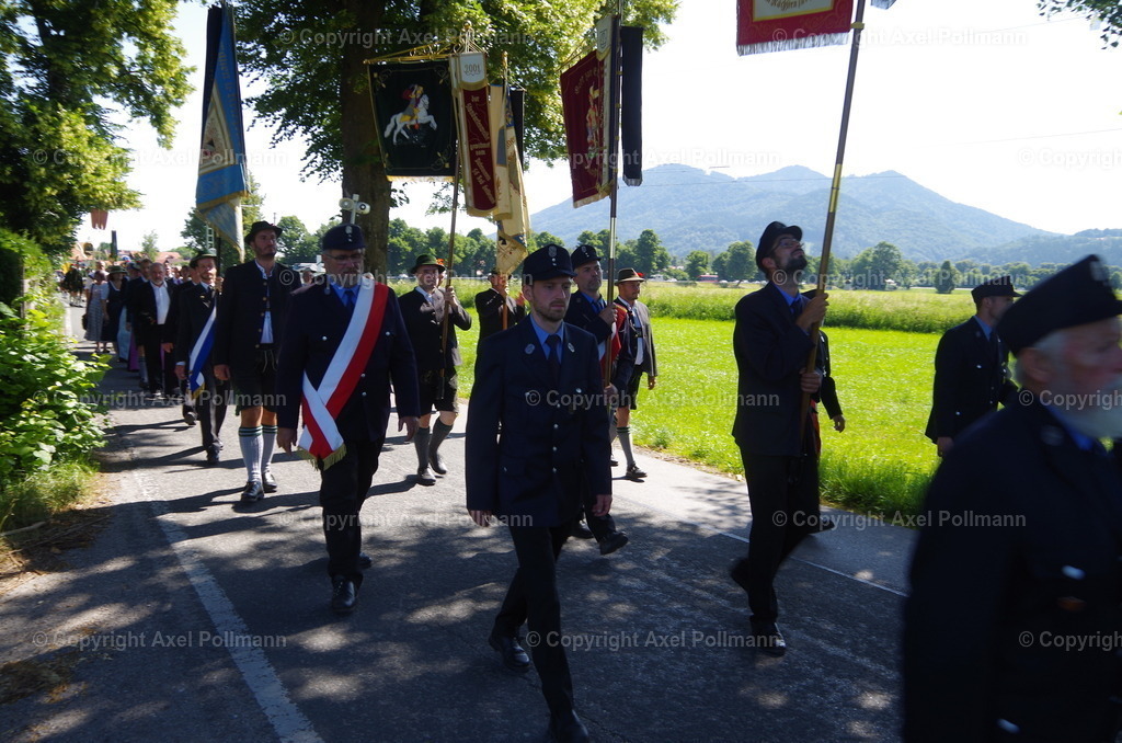IMGP6014 | fotografiert von Axel PollmannLeonhardi Wallfahrt Benediktbeuern und Murnau, Fronleichnam, Fasching, Landschaft im Loisachtal und Benediktbeuern  - Realisiert mit Pictrs.com