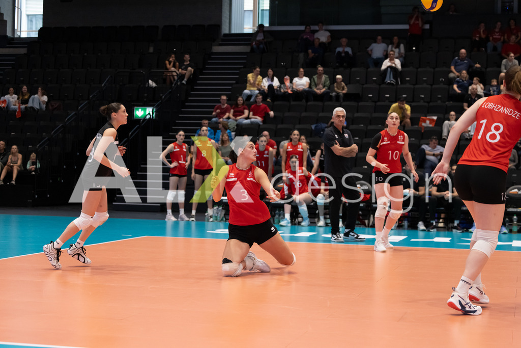 Georgia v Switzerland - CEV European League Women | KRIENS, SWITZERLAND - JUNE 12: ANA TEVDORADZE of Georgia during the CEV European League match between Georgia and Switzerland at Pilatus Arena on June 12, 2026 in Kriens, Switzerland. - Realisiert mit Pictrs.com