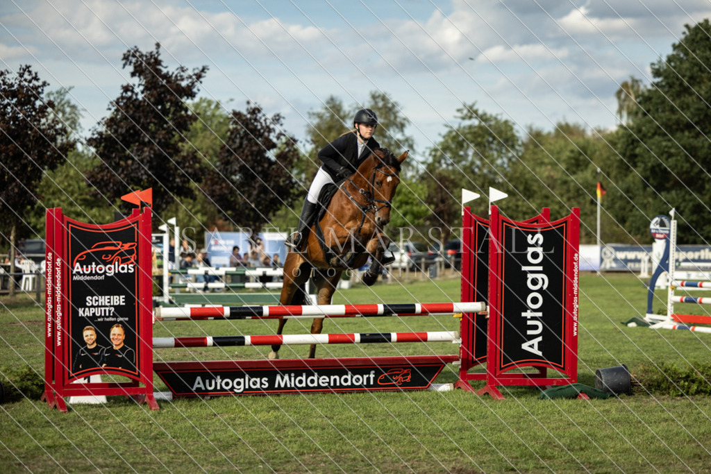DK5A4439 | Isabel Marstall Fotografie - Realisiert mit Pictrs.com