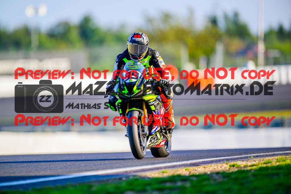 MaZZes_FotoMatrix_240901_6007705_4457 | SSP600