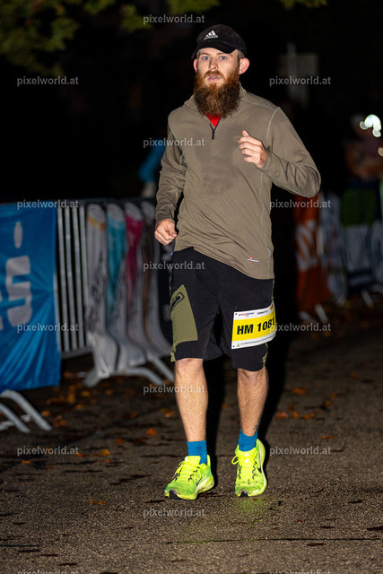 7. Int. Kärnten Marathon 2024 - Halbmarathon | Bildershop von pixelworld.at - Realisiert mit Pictrs.com