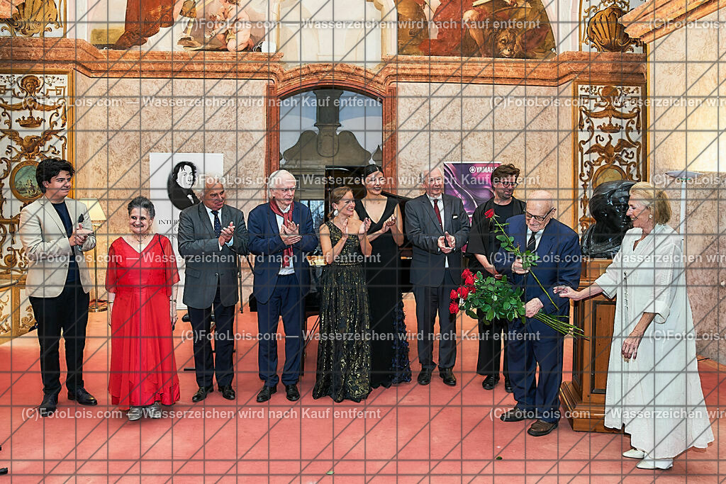 ALS1125_XXXIX-Chopin-Festival_Nocturno_Rasen an Kanitzer | (C)FotoLois.com, Alois Spandl, XXXIX. internationales CHOPIN-Festival in der Kartause Gaming, NOCTURNO - nächtliches Konzert bei Kerzenlicht, Sa 5. August 2023.