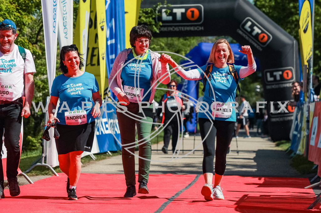 ..... | LINZ,AUSTRIA,27.April 25, Int. 3 Brückenlauf Linz  , Image shows: Photo: WAPICS / Manuel Binder