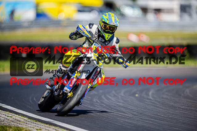 MaZZes_FotoMatrix_220702_506 | S1