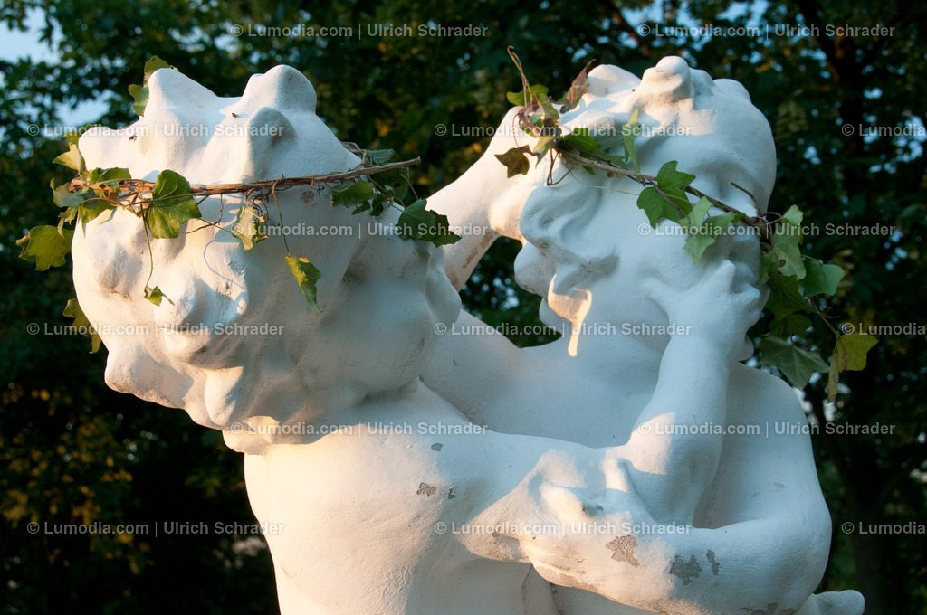 100494-3580 - Roseburg bei Ballenstedt | Stockfoto und Bilderpool mit Bildmaterial aus Deutschland, dem Harz, Halberstadt, Quedlinburg, Wernigerode und weltweit. Qualitativ hochwertige und professionelle Fotos anschauen und kaufen. - Realisiert mit Pictrs.com
