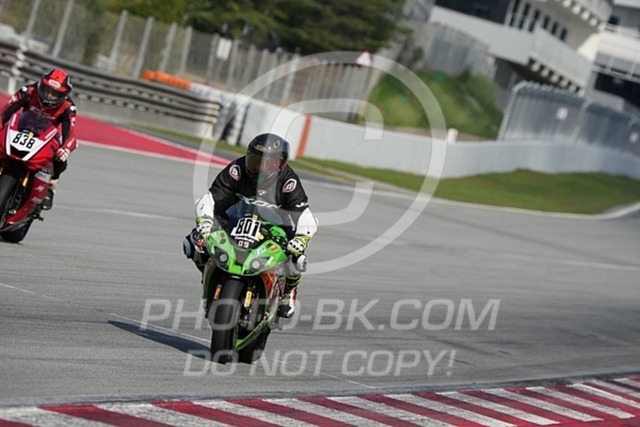 2024_10_24_PBK_21848 | Sportfotografie; SlowMotion; Video; Rennstrecke; Hafeneger; Speer; Racing; RSE; BMW; CBO; Trackday; Motorsportarena; Hockenheimring; Brno; Most; Barcelona; Valencia