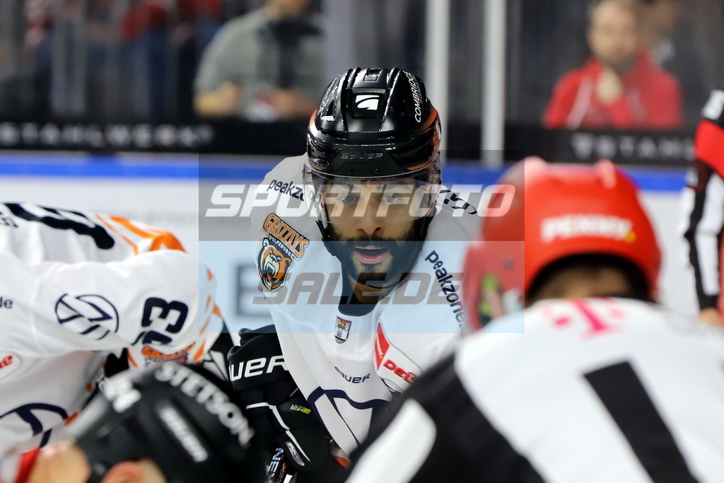 Darren Archibald - WOB | Darren Archibald - WOB - Realisiert mit Pictrs.com