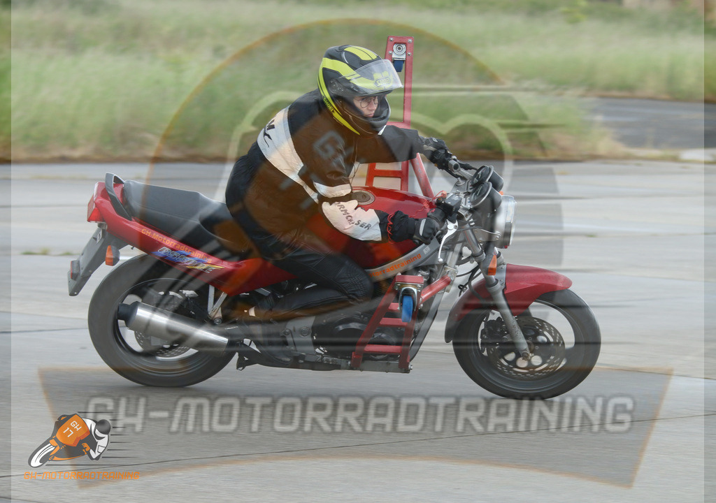 IMG_0173 | gh-motorradtraining-foto.de - Realisiert mit Pictrs.com