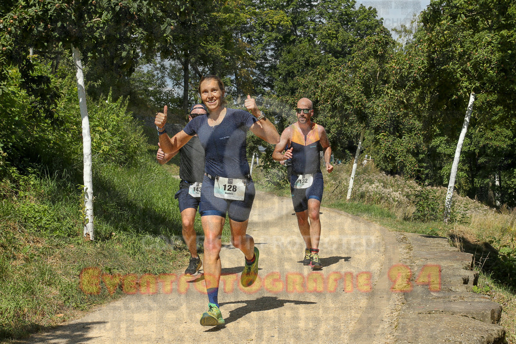 250824_1235_EX1_9856 | Sportfotografie im Rhein-Sieg Kreis, Köln, Bonn, NRW, Rheinland Pfalz, Hessen, etc. Unser Tätigkeitsfeld umfasst den Laufsport vom Volkslauf über den Marathon, Duathlon, Triathon bis zum Ultralauf wie Kölnpfad Ultra oder Schindertrail.