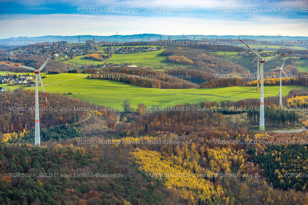 Hagen251101951 | Luftbild, Windräder in Wald und Flur, grüne Wiesen und Herbstwald, Hohenlimburg, Hagen, Ruhrgebiet, Nordrhein-Westfalen, Deutschland
