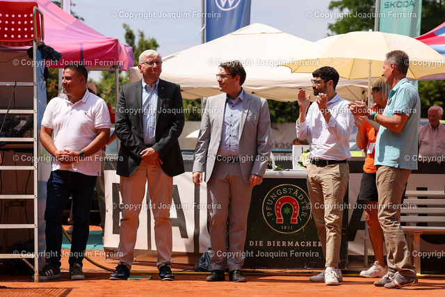 2024.07.20TennisFinaleDa_1909 Kopie | Darmstadt am 21. Juli 2024 xJFAx  48. Internationalen Damen-Tennisturnier des TCB 2000 Darmstadt Finale Angela FITA BOLUDA (ESP) vs Victoria MBOKO (CAN) Bild: v. li. - Realisiert mit Pictrs.com