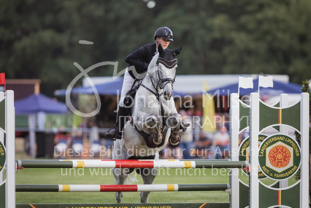 220714_LC_A2-Spr-947 | Deine schönsten Turniermomente als professionelle Fotos! Entdecke hochwertige Pferdesport-Fotografie im Online-Shop. Jetzt Fotos finden & bestellen!